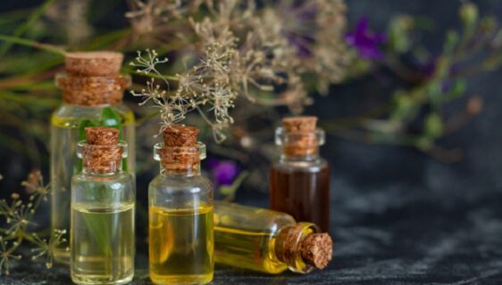 Ayurvedic oil for knee pain